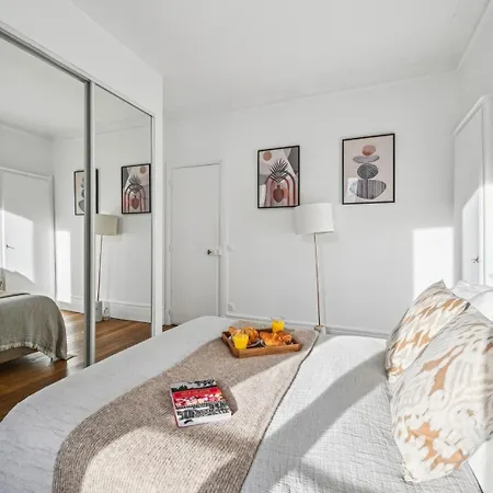 Bnbnook - Lovely 1br Near Eiffel & Champ De Mars Apartamento París